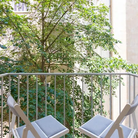 Exclusive In A Apartment
